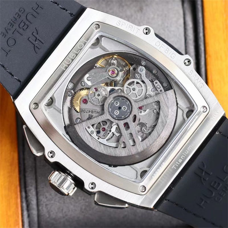 HUBLOT ウブロ スピリット オブ ビッグバン チタニウム セラミック 601.NM.0173.LR-BRAND OFF