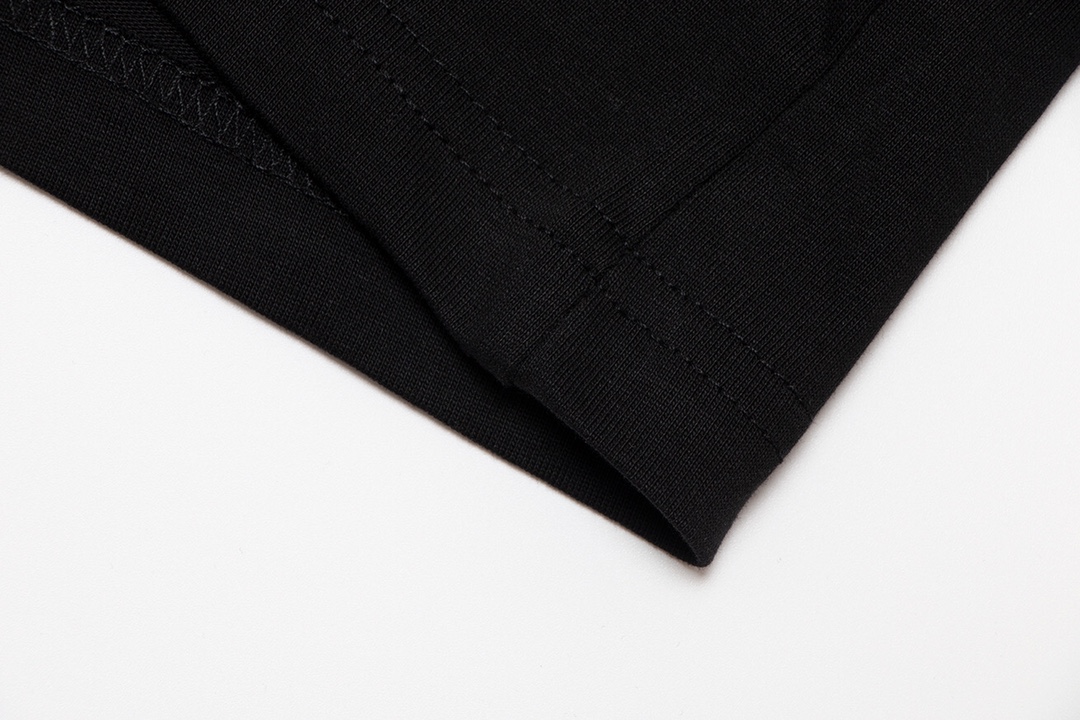 【2026】【 OFF-WHITE  公式旗艦店】オフホワイト   Tシャツ  ご好評に付き再入荷！-BRAND OFF