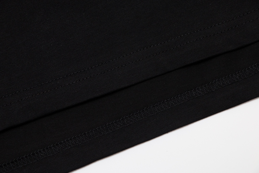 【2026】【 OFF-WHITE  公式旗艦店】オフホワイト   Tシャツ  ご好評に付き再入荷！-BRAND OFF