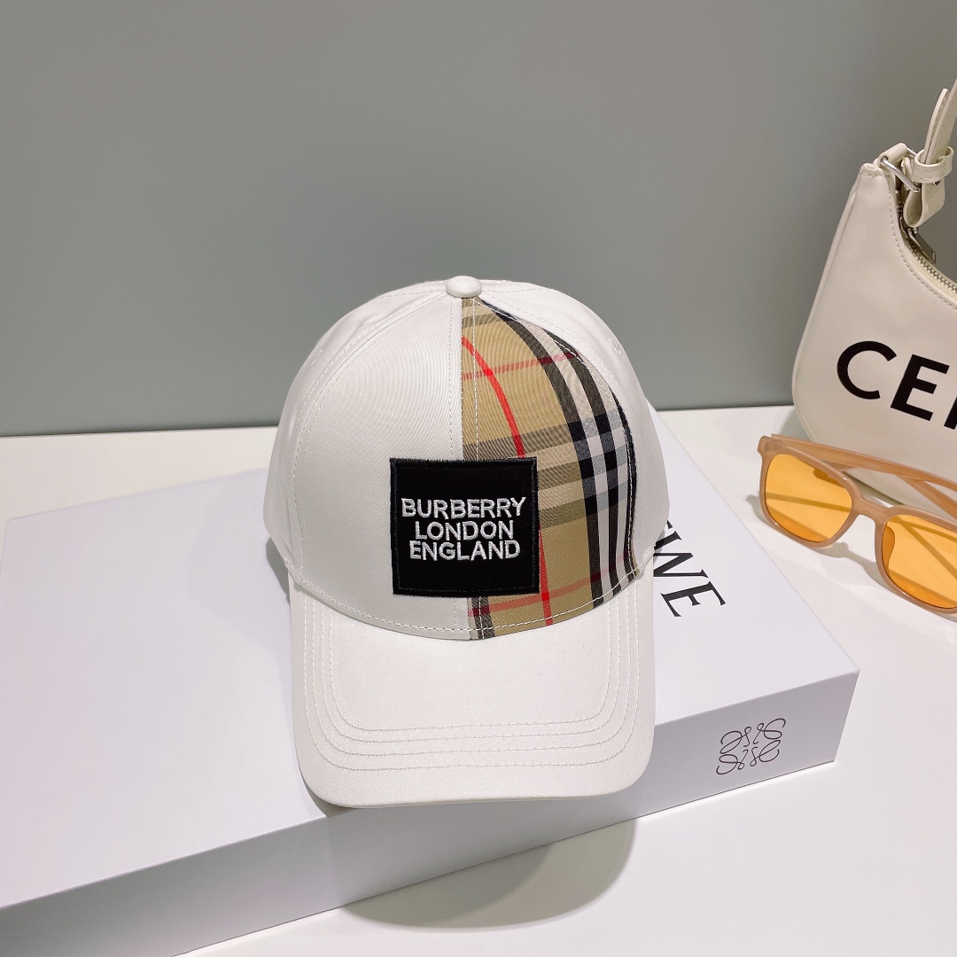 【2026】【BURBERRY  バーバリー】【数量限定】 野球帽 / ハット 241011-BRAND OFF