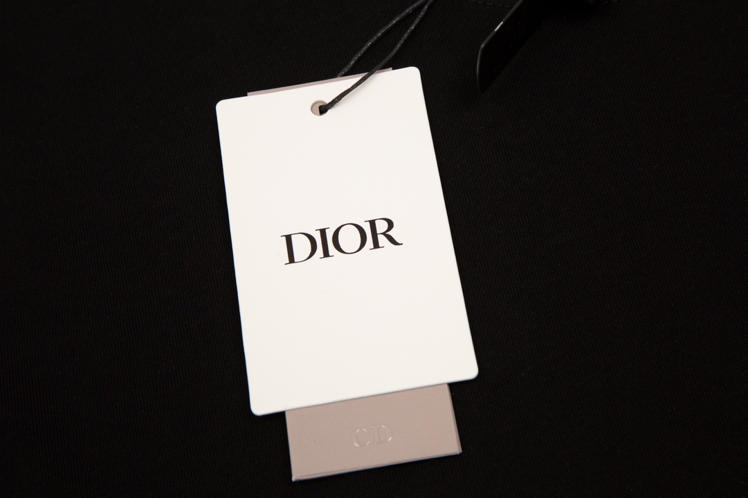 【2026】【DIOR 公式旗艦店】ディオール    Tシャツ ご好評に付き再入荷！-BRAND OFF