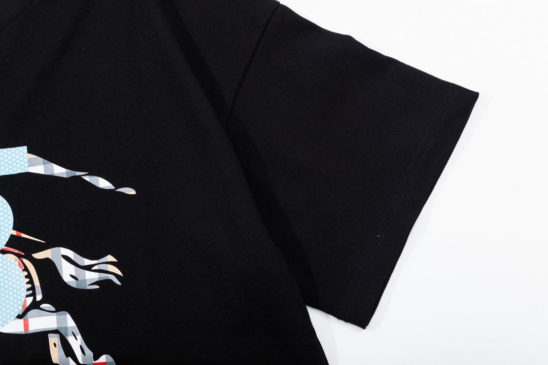 【2026】【BURBERRY  公式旗艦店】バーバリー  Tシャツ ご好評に付き再入荷！-BRAND OFF