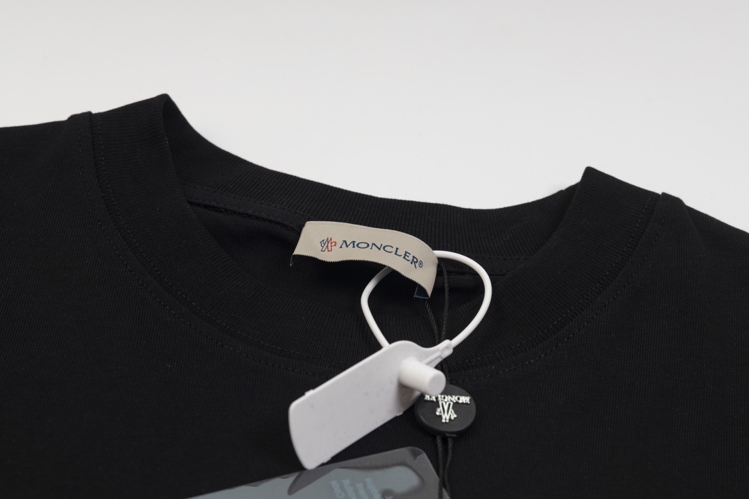 【2026】【MONCLER  公式旗艦店】モンクレール   Tシャツご好評に付き再入荷！-BRAND OFF