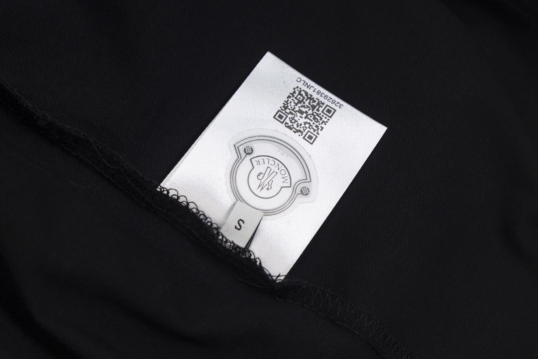 【2026】【MONCLER  公式旗艦店】モンクレール   Tシャツご好評に付き再入荷！-BRAND OFF