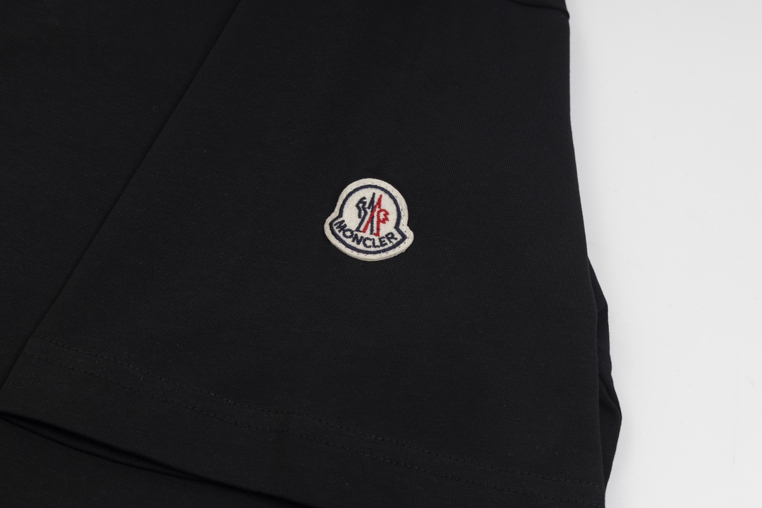【2026】【MONCLER  公式旗艦店】モンクレール   Tシャツご好評に付き再入荷！-BRAND OFF