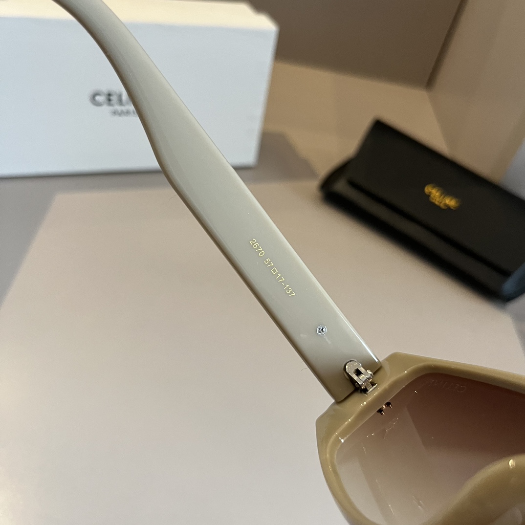 【2026】CELINE(セリーヌ) サングラス  241014-BRAND OFF