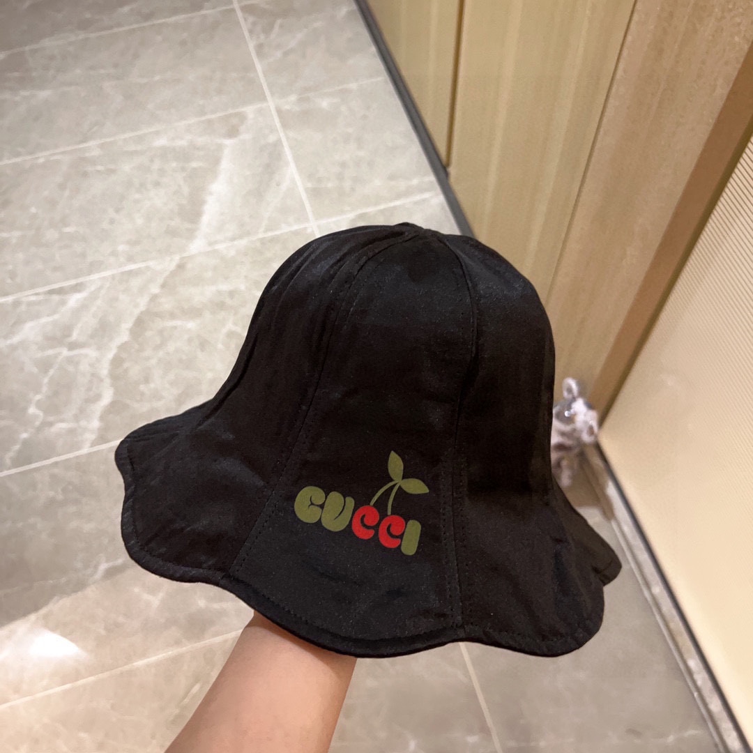 GUCCI(グッチ)フィッシャーマンズハット  241126-BRAND OFF