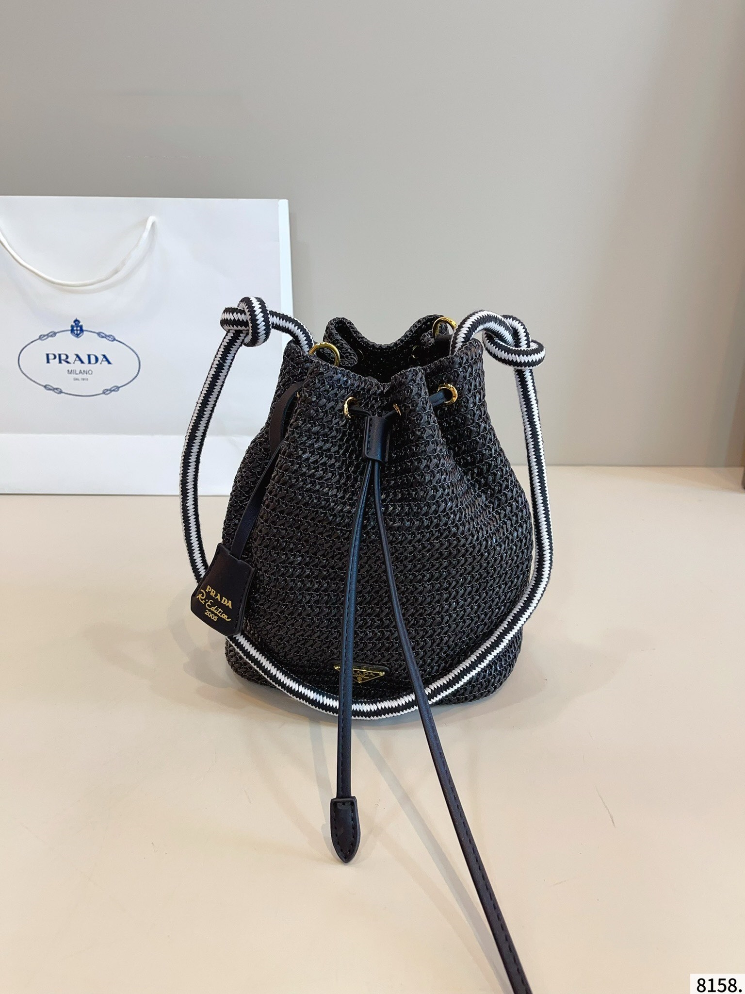 【PRADA旗艦店】プラダ ★大人気アイテム バケットバッグ-BRAND OFF