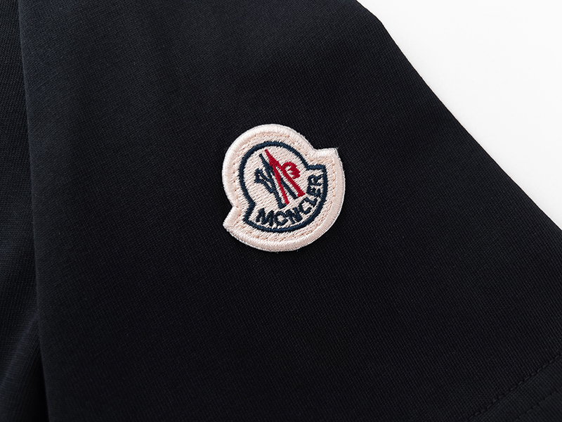【2026】【MONCLER 公式旗艦店】モンクレール   Tシャツ  ご好評に付き再入荷！-BRAND OFF