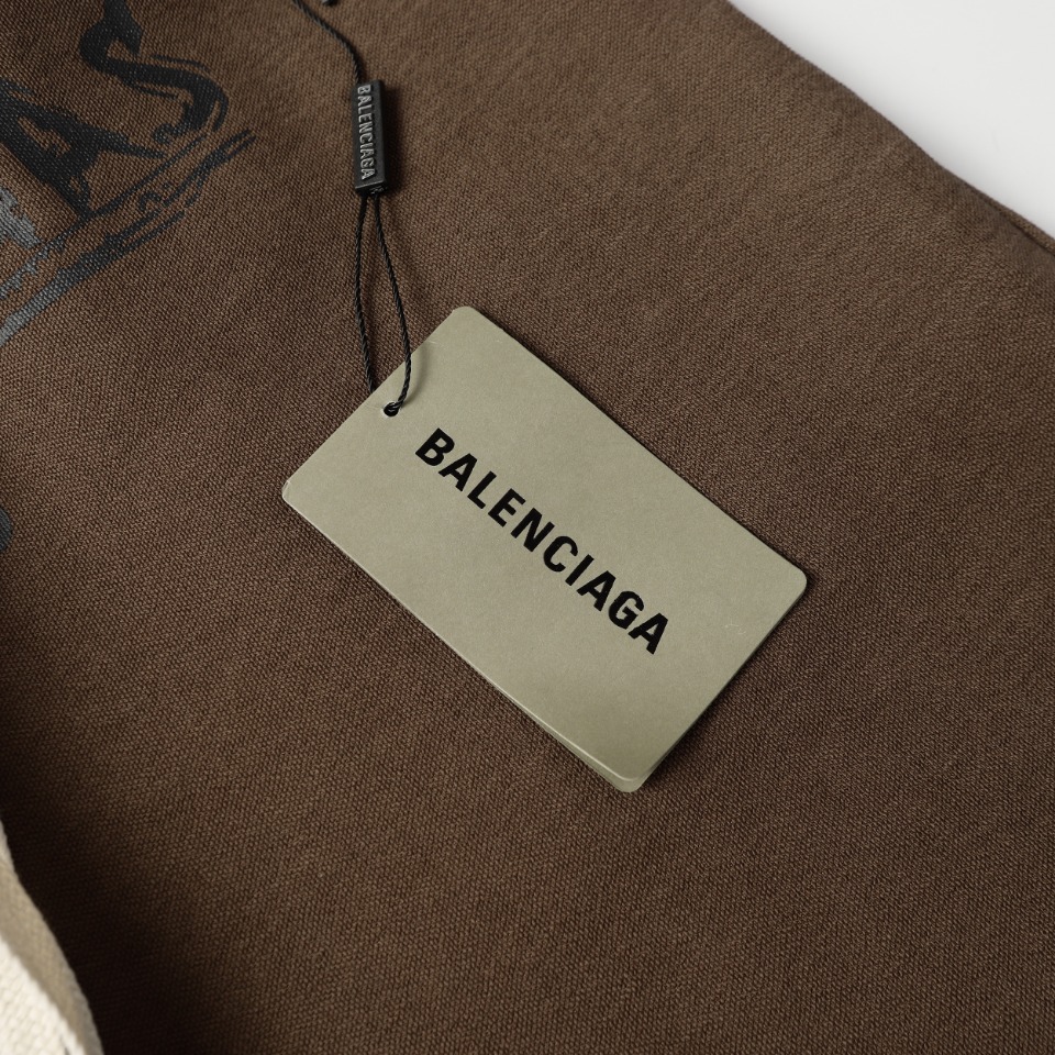 【2026】【BALENCIAGA  公式旗艦店】バレンシアガ   ショートパンツ  ご好評に付き再入荷！-BRAND OFF