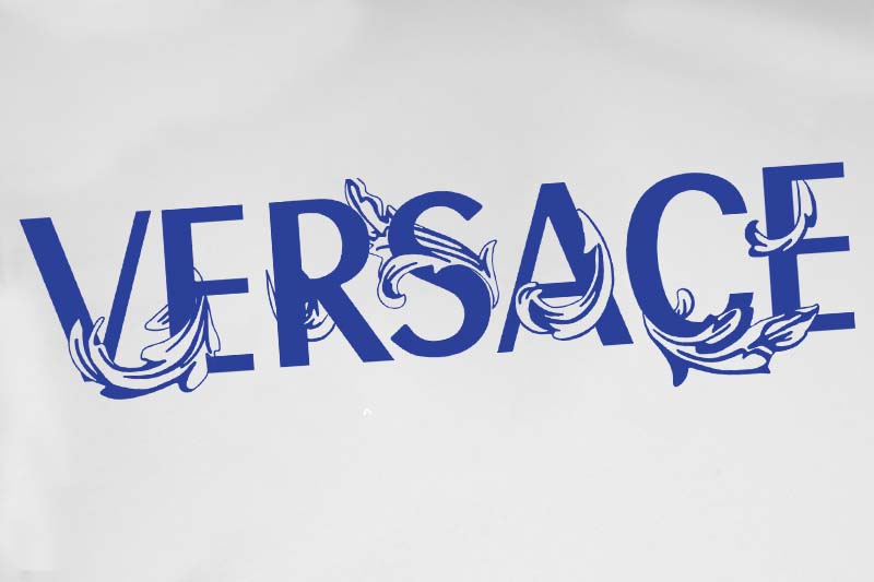 【VERSACE  公式旗艦店】ヴェルサーチ Tシャツご好評に付き再入荷 24628-BRAND OFF