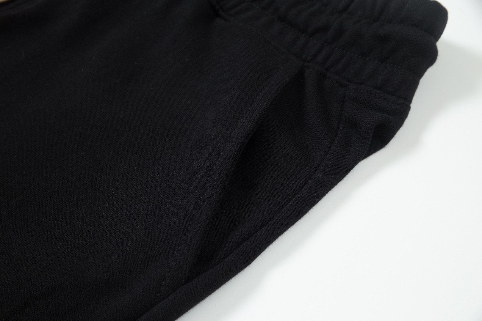 【BALENCIAGA  公式旗艦店】バレンシアガ  ショートパンツ  ご好評に付き再入荷 24612-BRAND OFF