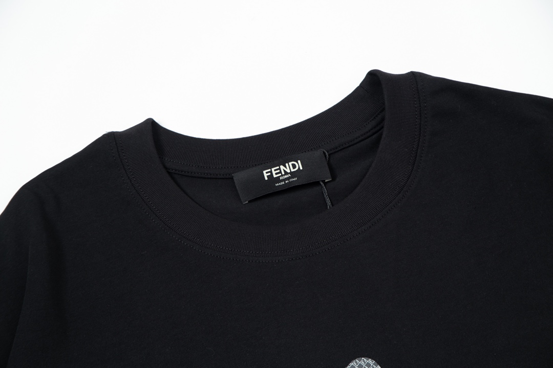 【2026】【FENDI 公式旗艦店】フェンディ  Tシャツ ご好評に付き再入荷！-BRAND OFF