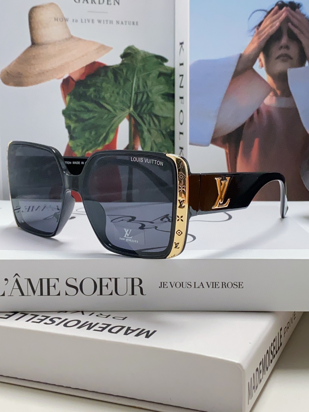 LOUIS VUITTON(ルイヴィトン) サングラス-BRAND OFF