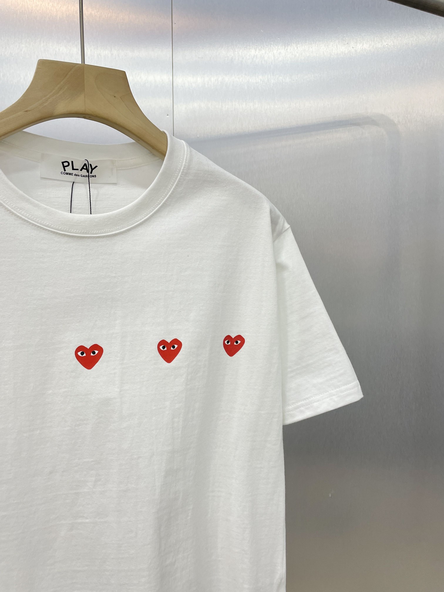 CDGP 【COMME DES GARCONS PLAY 公式旗艦店】 コム デ ギャルソン プレイ   Tシャツご好評に付き再入荷！-BRAND OFF