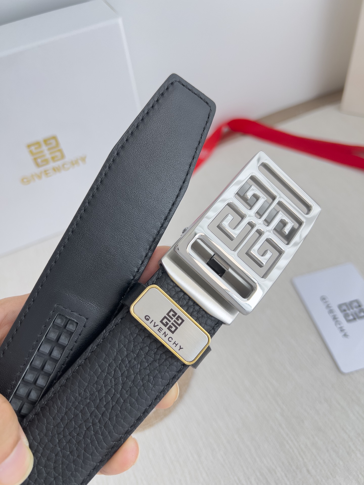 【GIVENCHY】(ジバンシー) 3.5cmベルト メンズ 240903-BRAND OFF