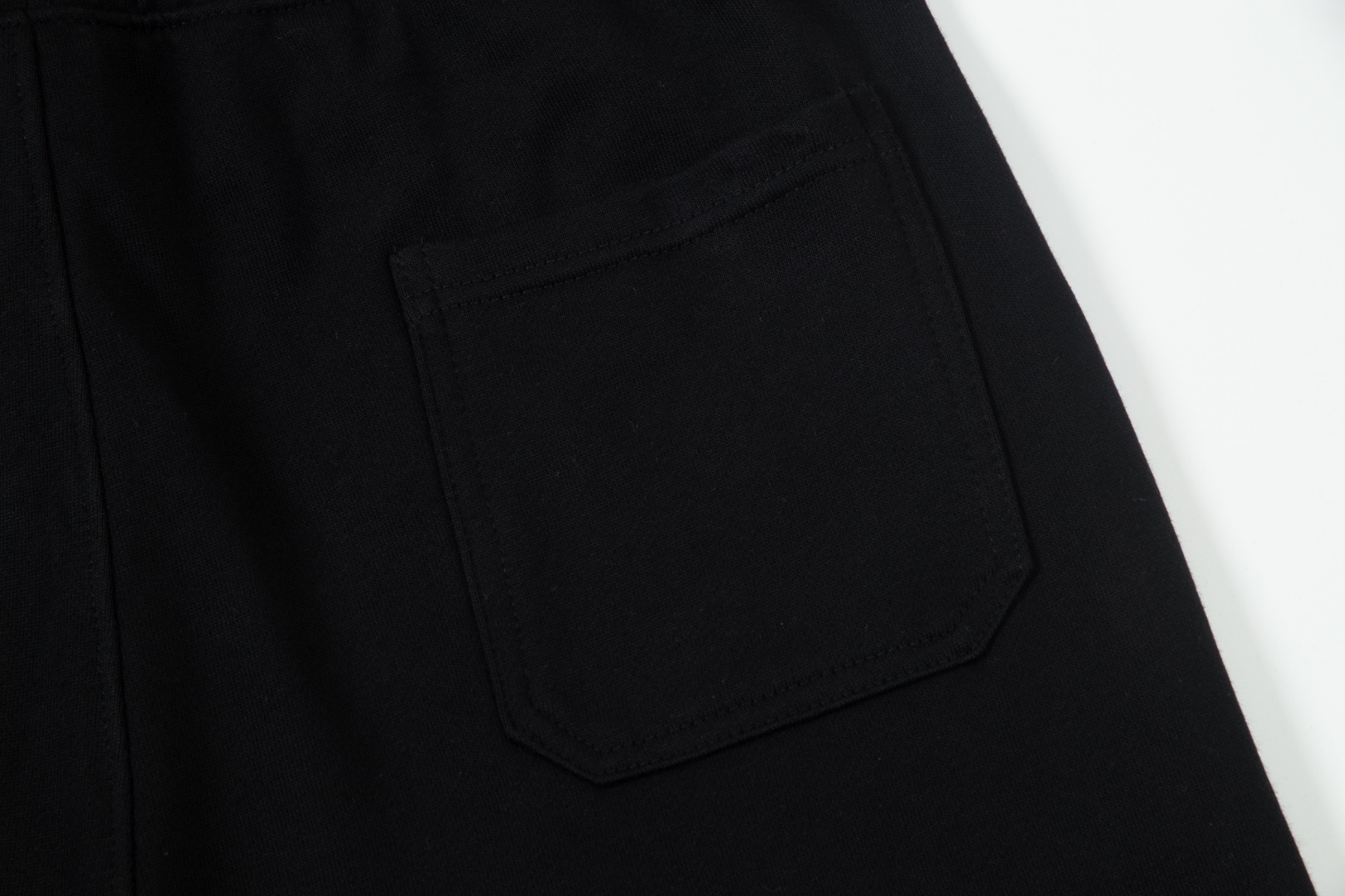 【CHROME HEARTS  公式旗艦店】クロムハーツ  ショートパンツご好評に付き再入荷！-BRAND OFF