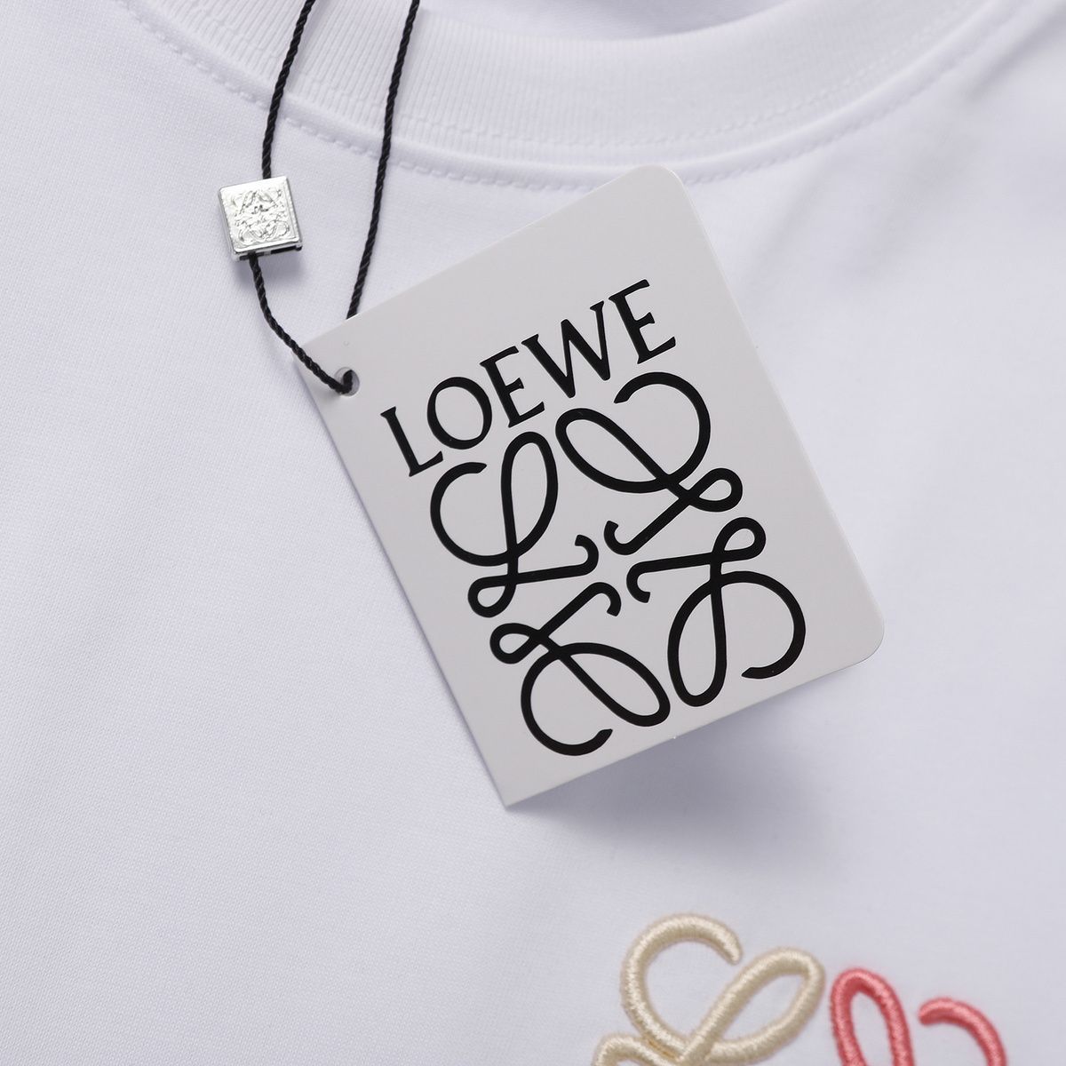 【LOEWE 公式旗艦店】（ロエベ）Tシャツ、ご好評に付き再入荷！