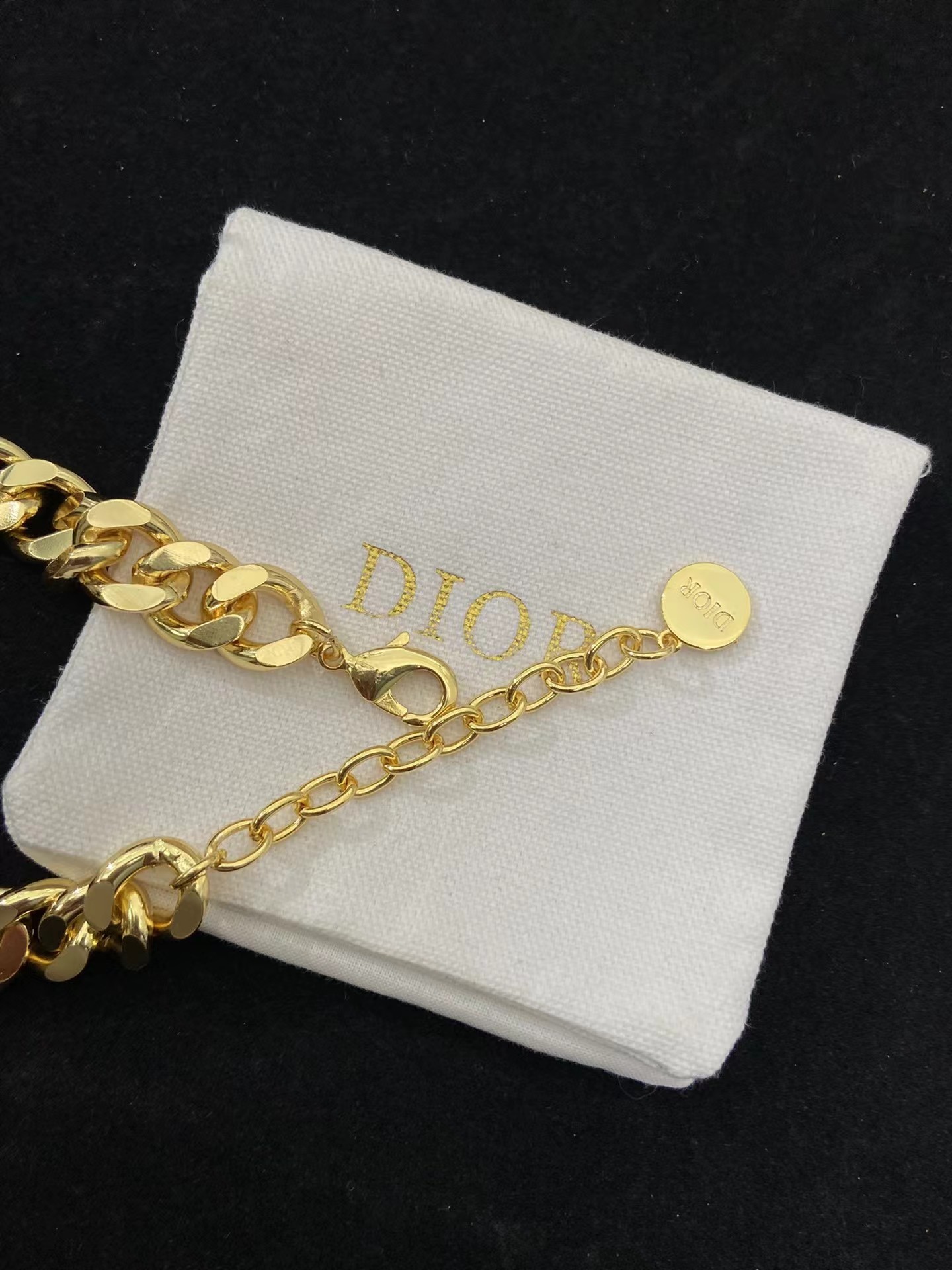 Dior新作ディオール Cruiseコレクション CDチョーカー ネックレス