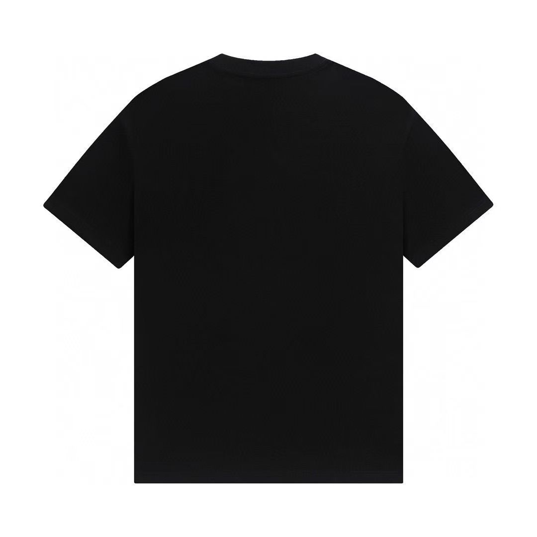 【Gucci 】（グッチ）Tシャツ 男女兼用、ご好評に付き再入荷！