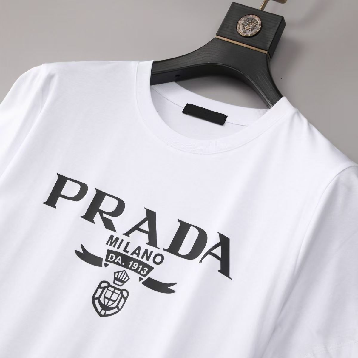 【PRADA旗艦店】プラダ 半袖Tシャツ 男女兼用 ご好評に付き再入荷！