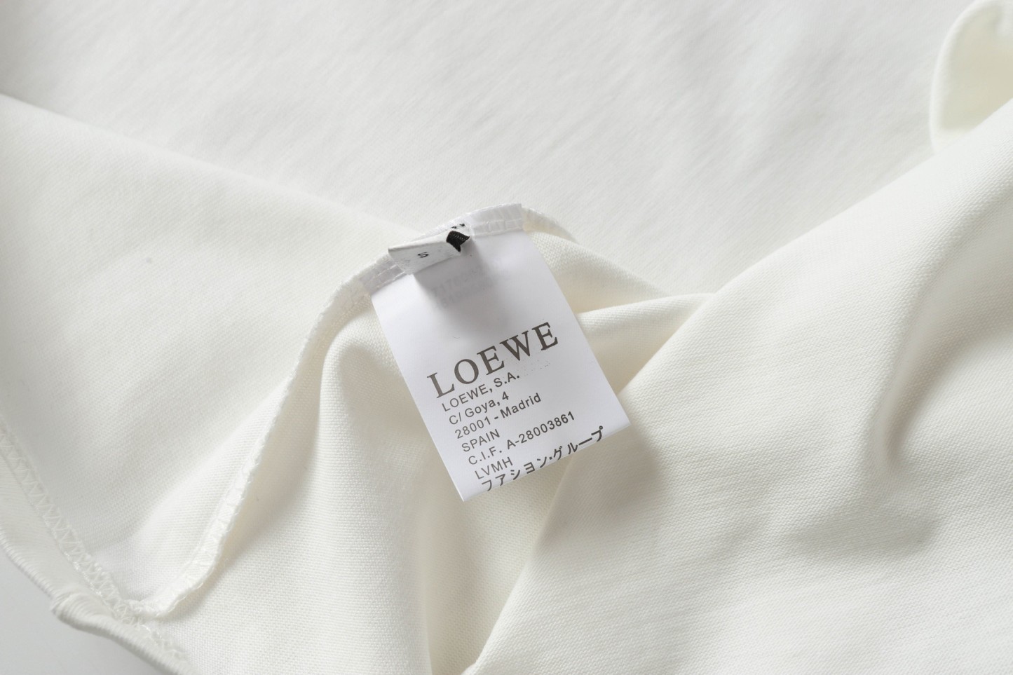 【LOEWE 公式旗艦店】（ロエベ）半袖Tシャツ、ご好評に付き再入荷！