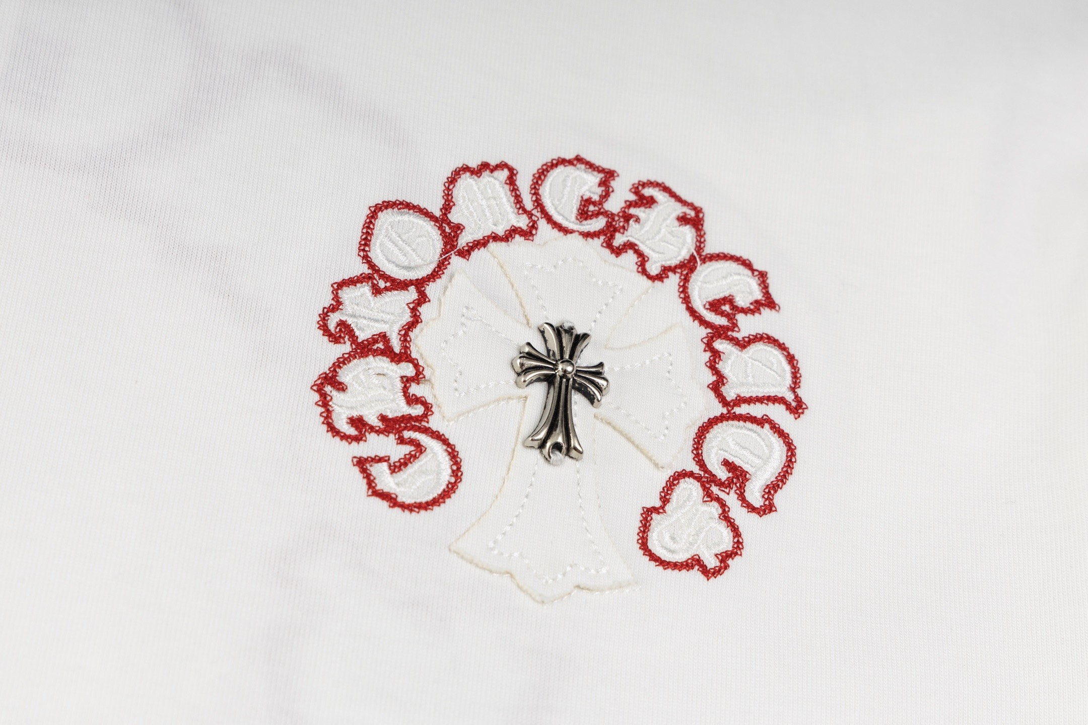 【CHROME HEARTS】（クロムハーツ）半袖Tシャツ、ご好評に付き再入荷！