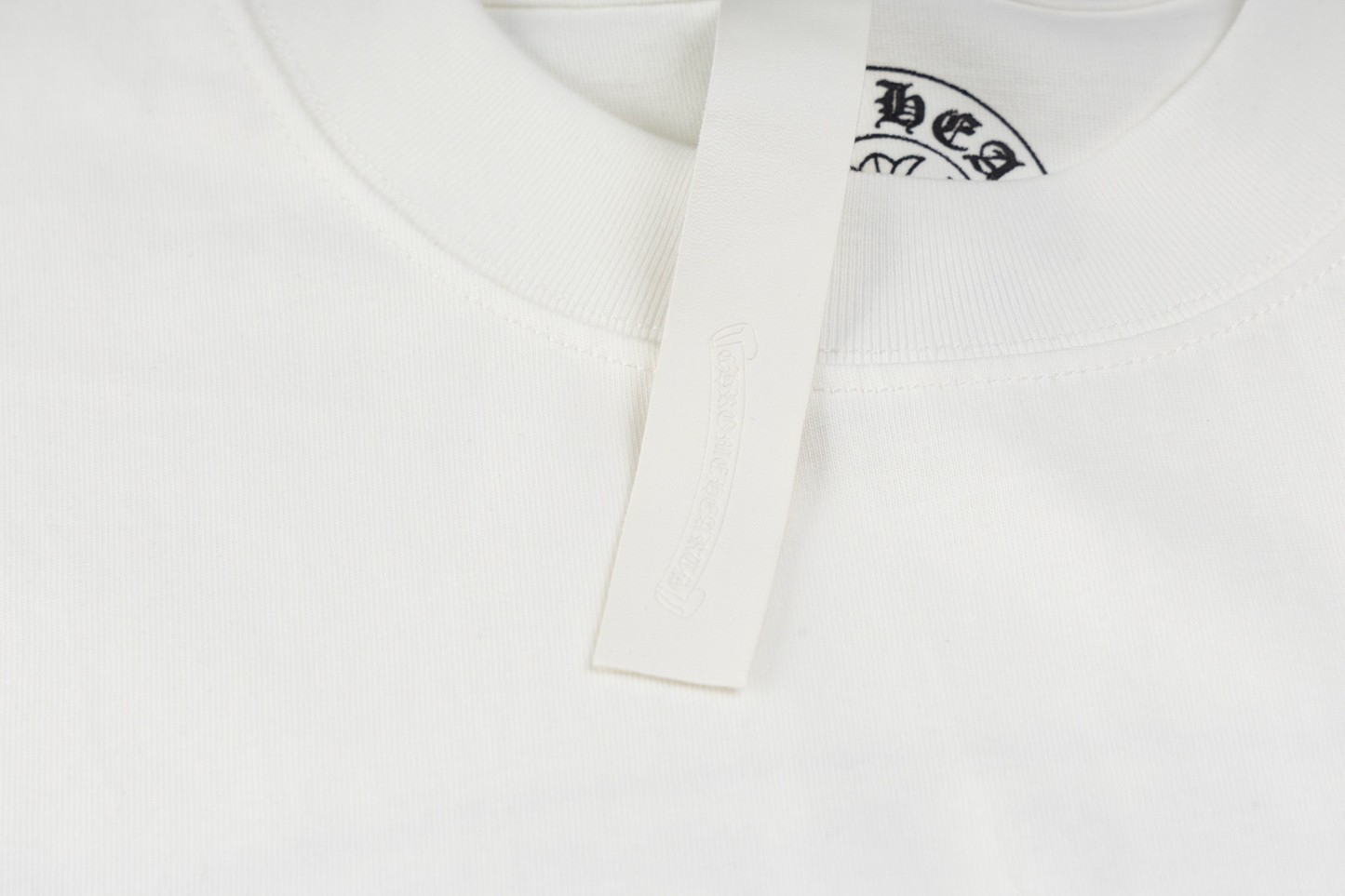 【CHROME HEARTS】（クロムハーツ）半袖Tシャツ、ご好評に付き再入荷！