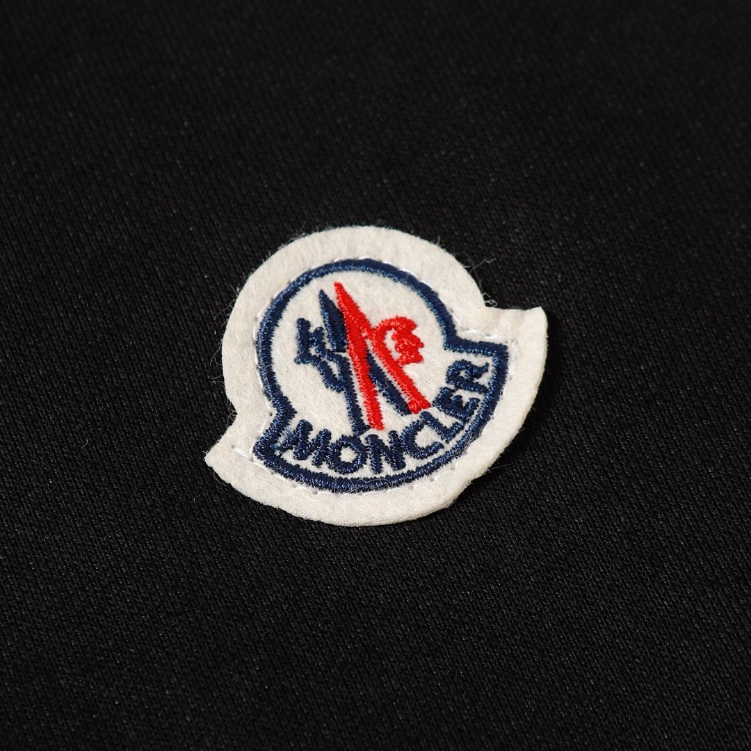 【MONCLER旗艦店】モンクレール 長袖 男女兼用 ご好評に付き再入荷！