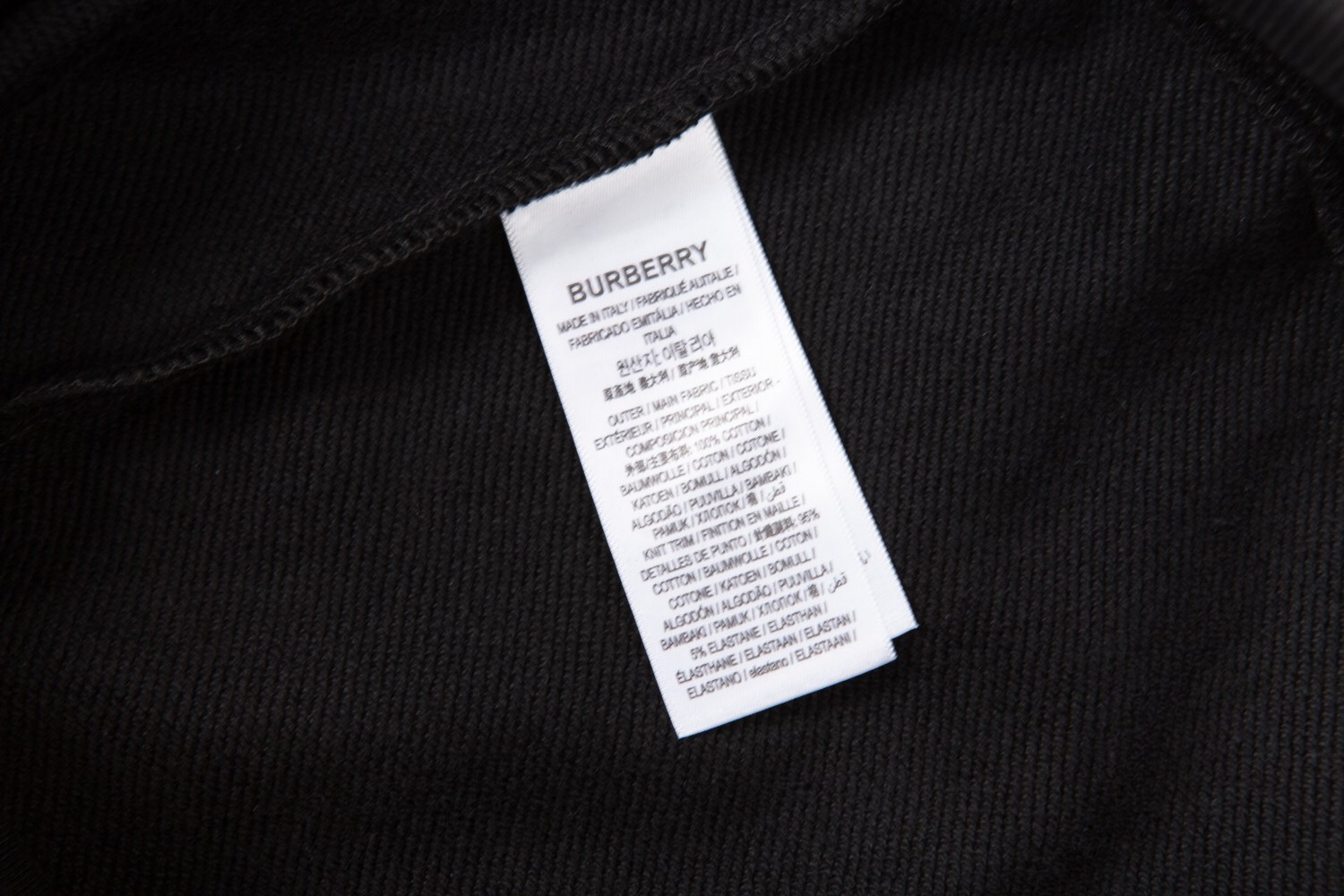 【BURBERRY旗艦店】バーバリー パーカー ご好評に付き再入荷！