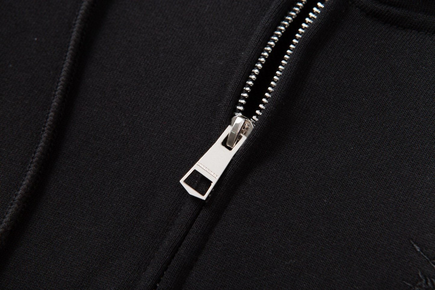 【BURBERRY旗艦店】バーバリー パーカー ご好評に付き再入荷！