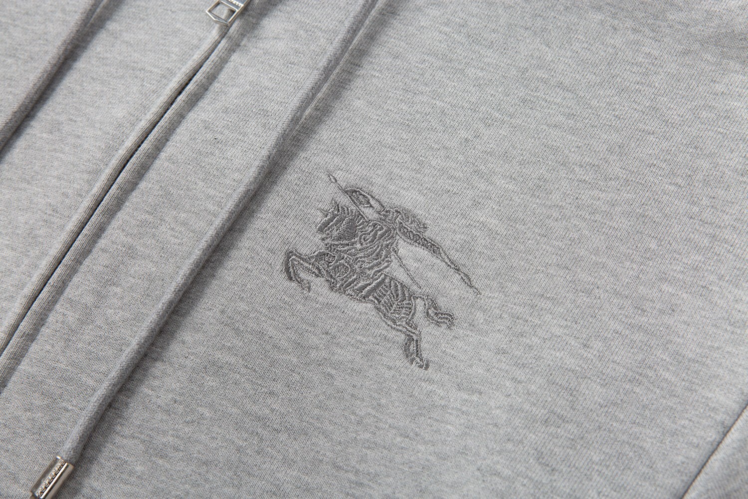 【BURBERRY旗艦店】バーバリー パーカー ご好評に付き再入荷！