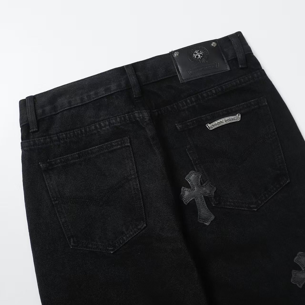 【CHROME HEARTS 公式旗艦店】クロムハーツ ジーパン、ご好評に付き再入荷！