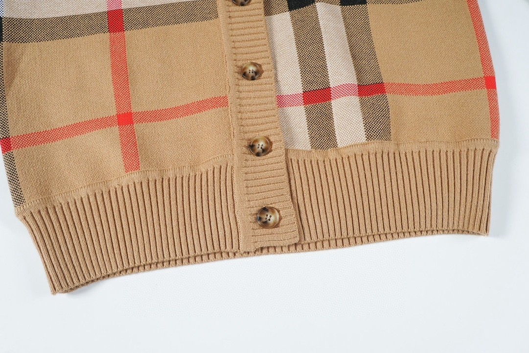 【BURBERRY旗艦店】バーバリー セーター ご好評に付き再入荷！
