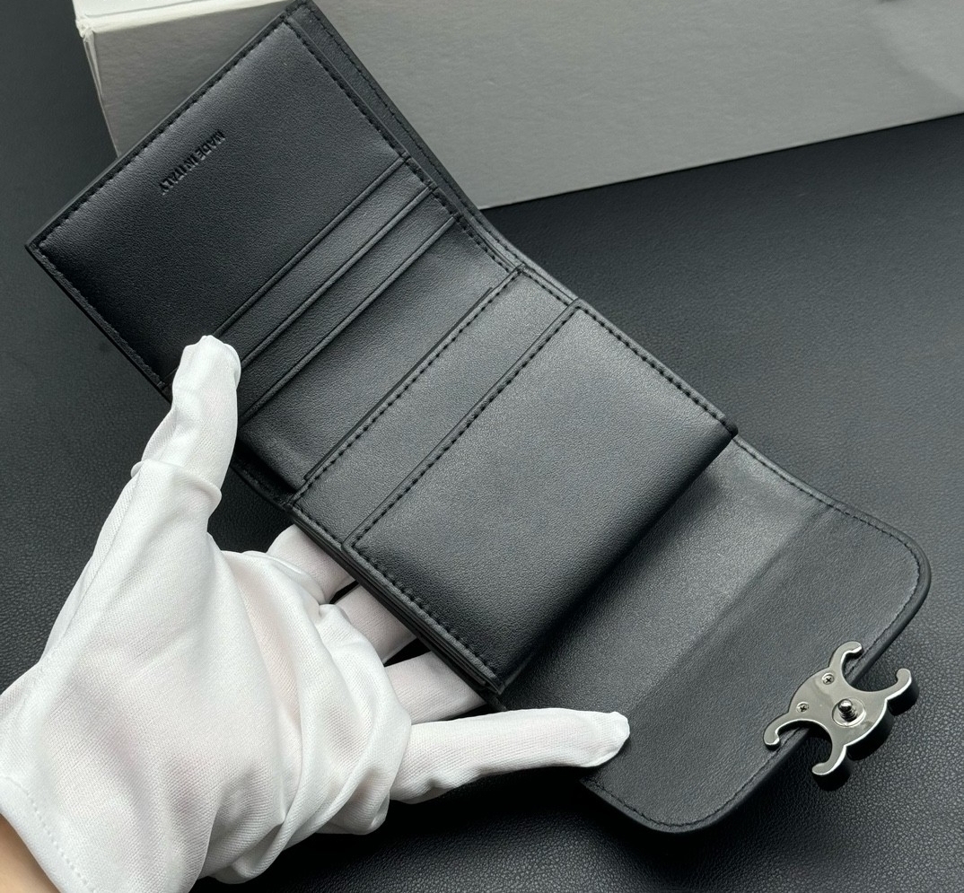 CELINE セリーヌ 凱旋門トリフォールド財布 10.5*9*3cm