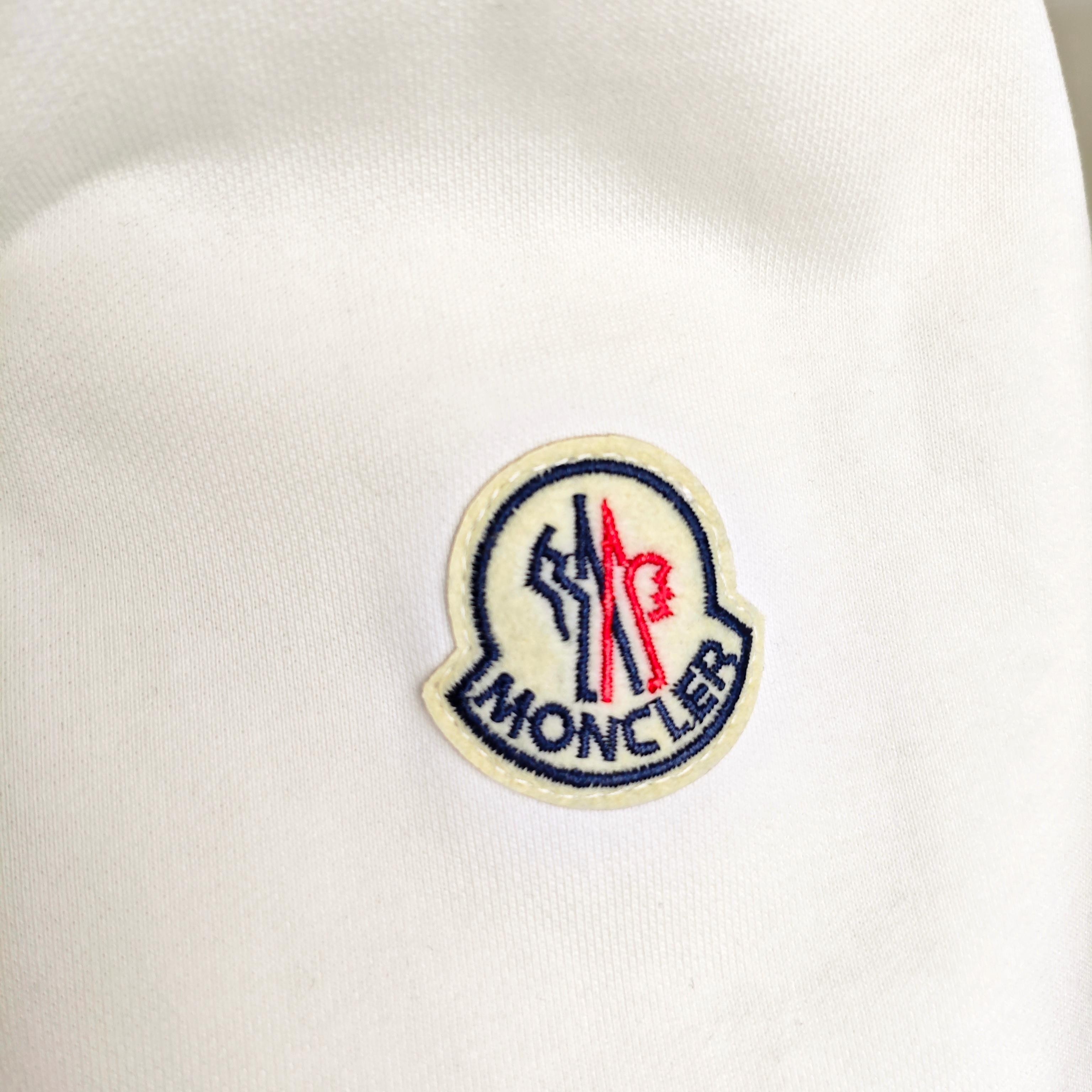 【MONCLER旗艦店】（モンクレール）長袖 ご好評に付き再入荷！