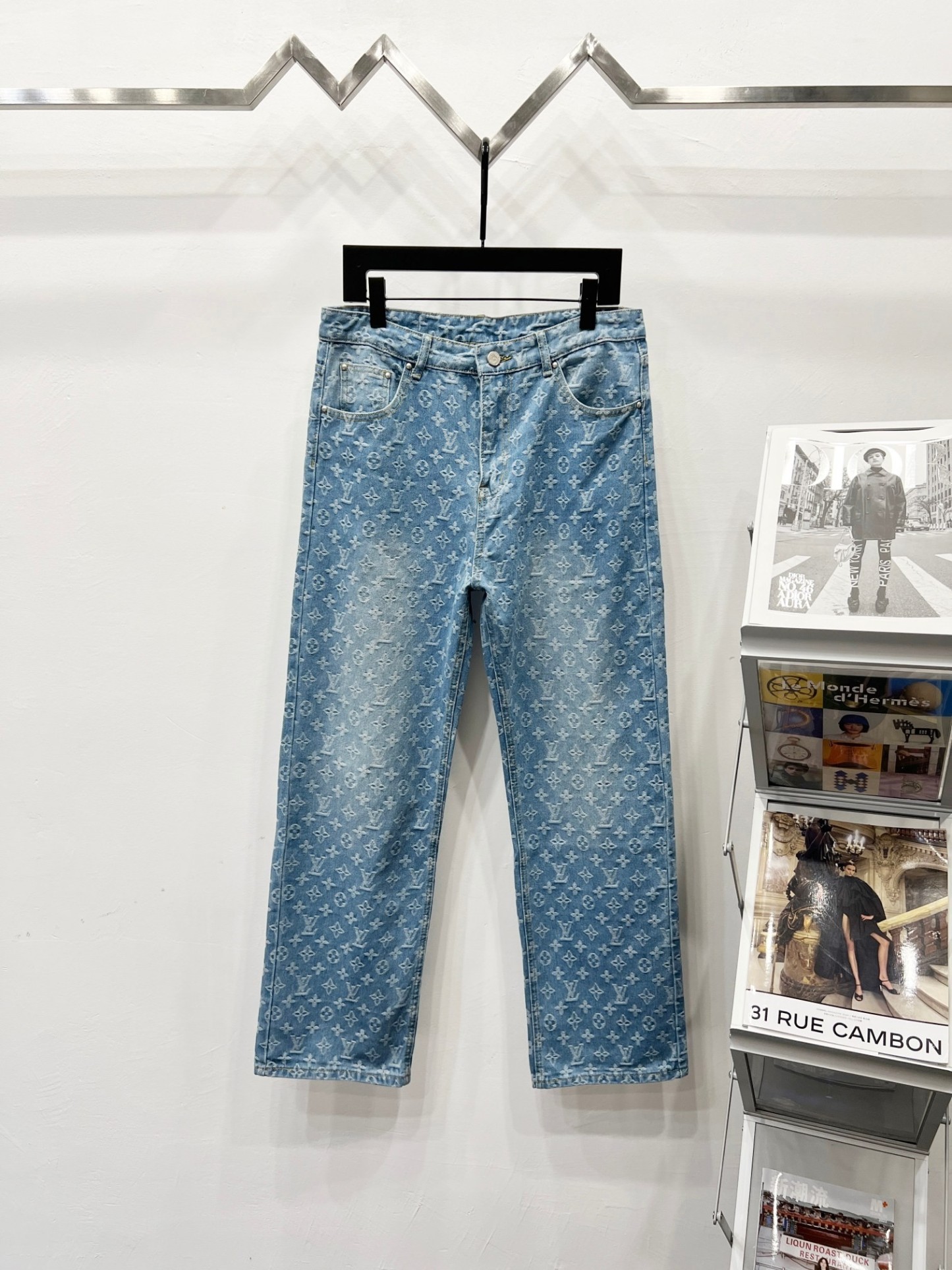 【LOUIS VUITTON】デニムジーンズ