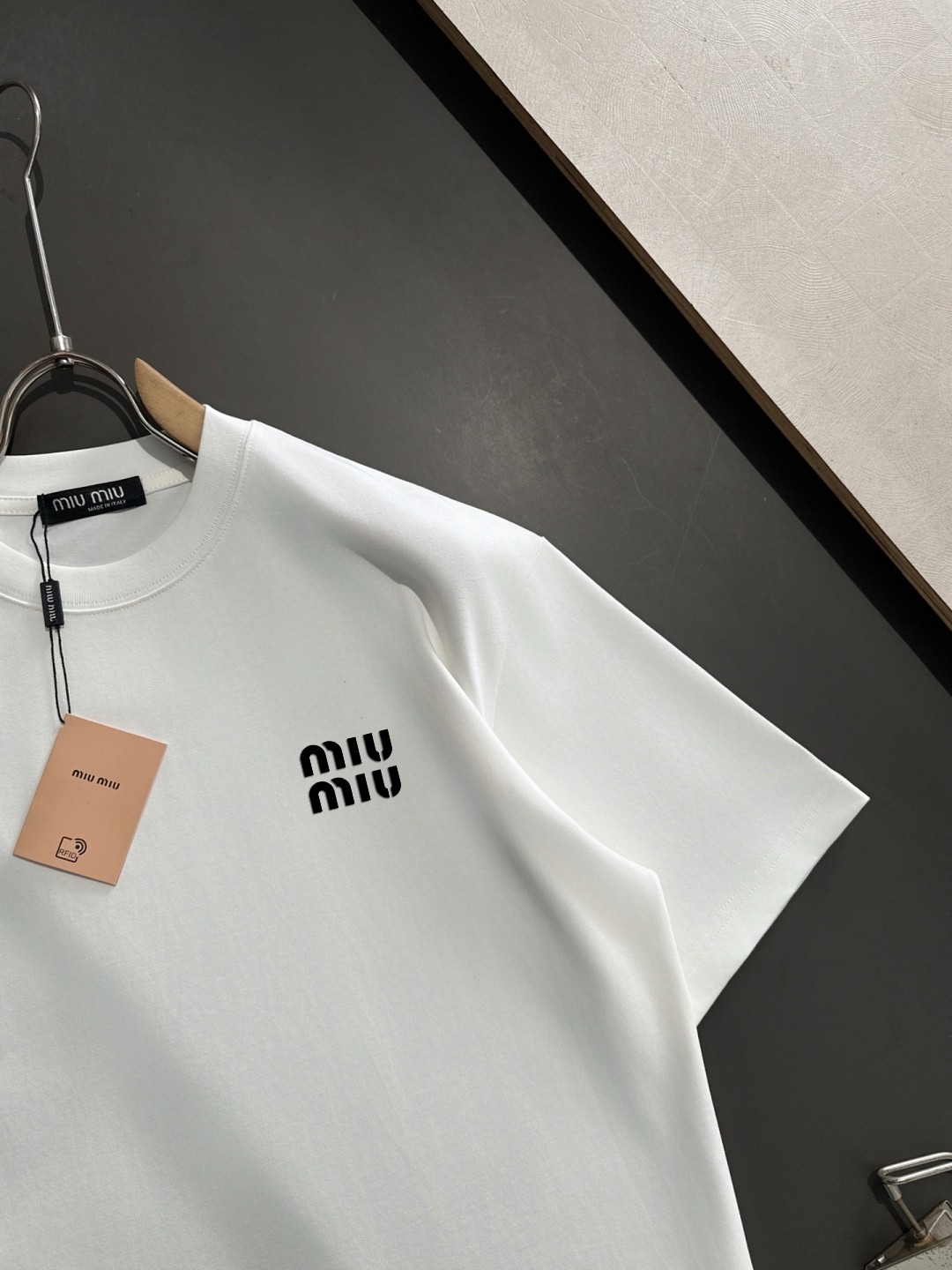 【MIU MIU】半袖 T シャツ