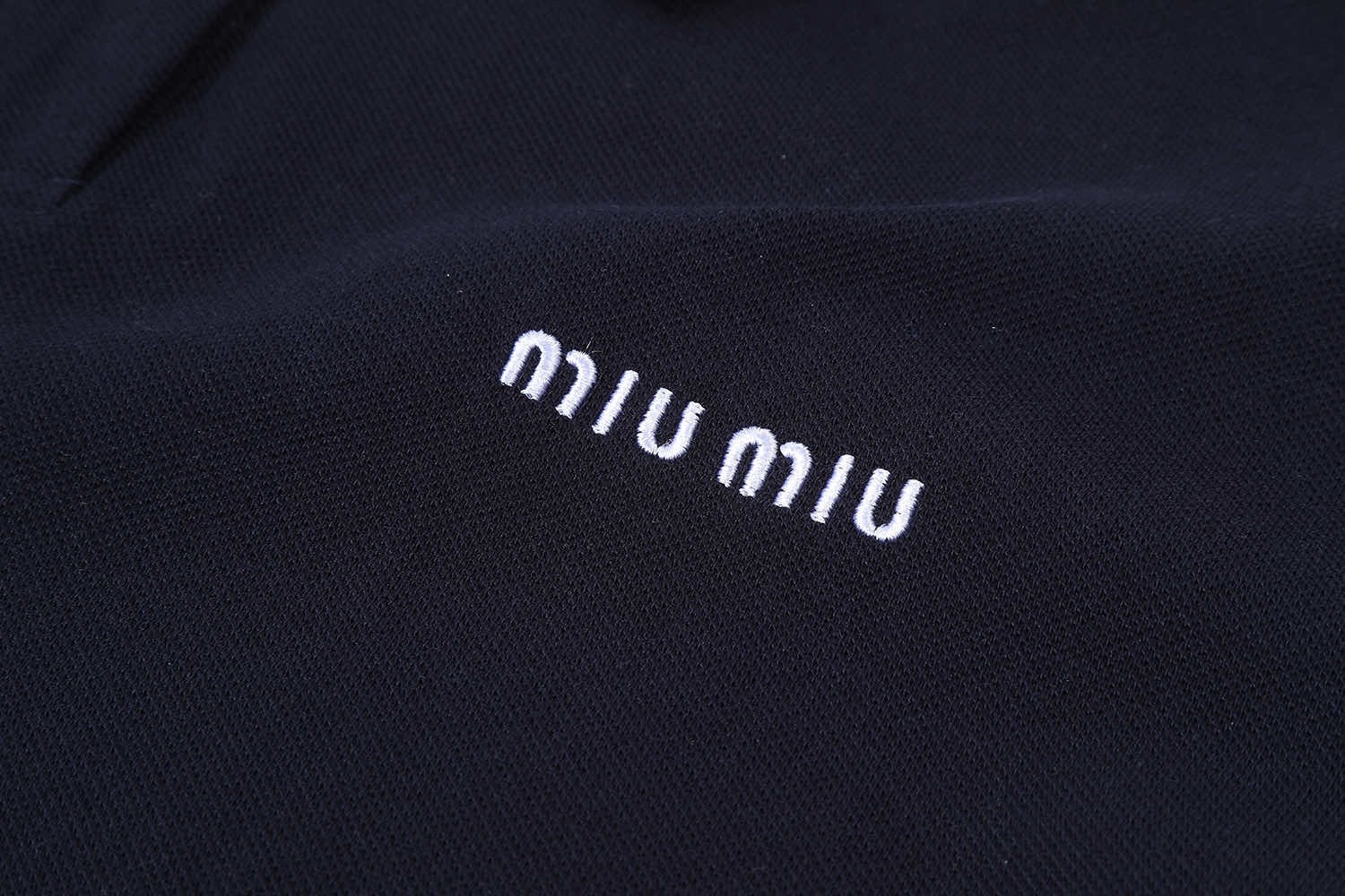 【MIU MIU】半袖 T シャツ