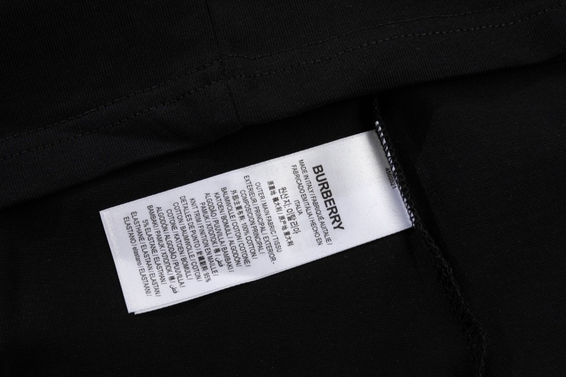 【BURBERRY】半袖 T シャツ