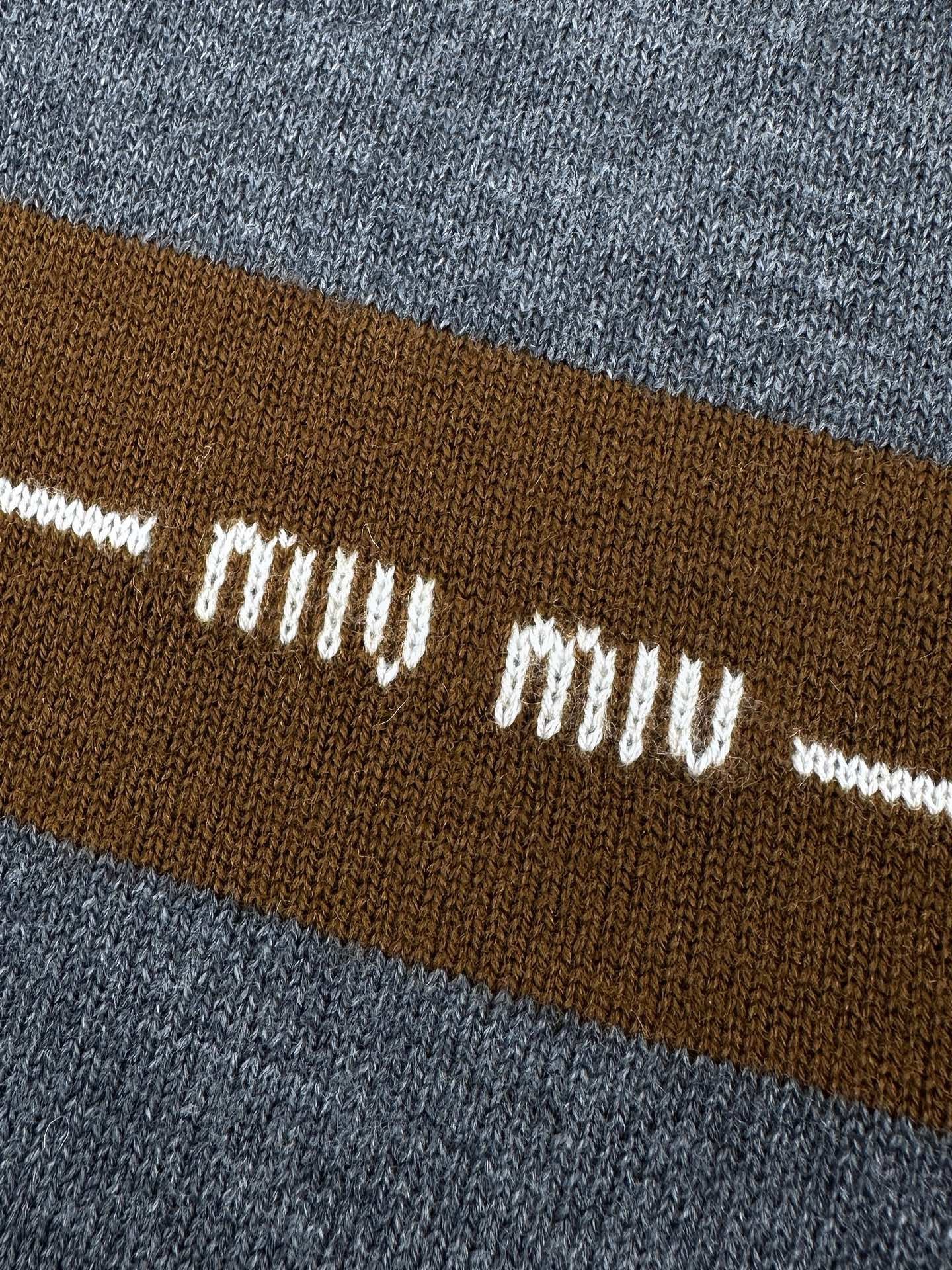 【MIU MIU】半袖 セーター
