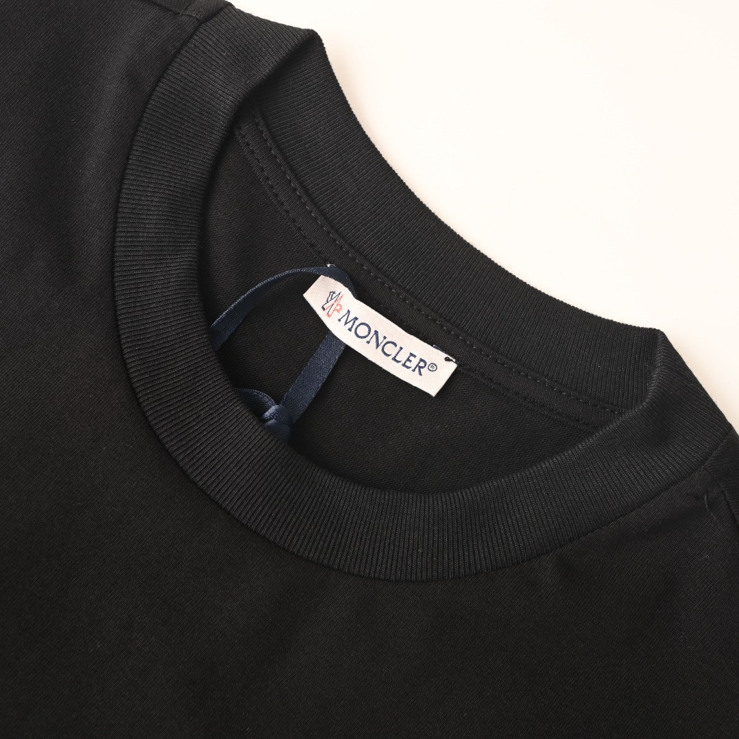 【MONCLER】半袖 T シャツ