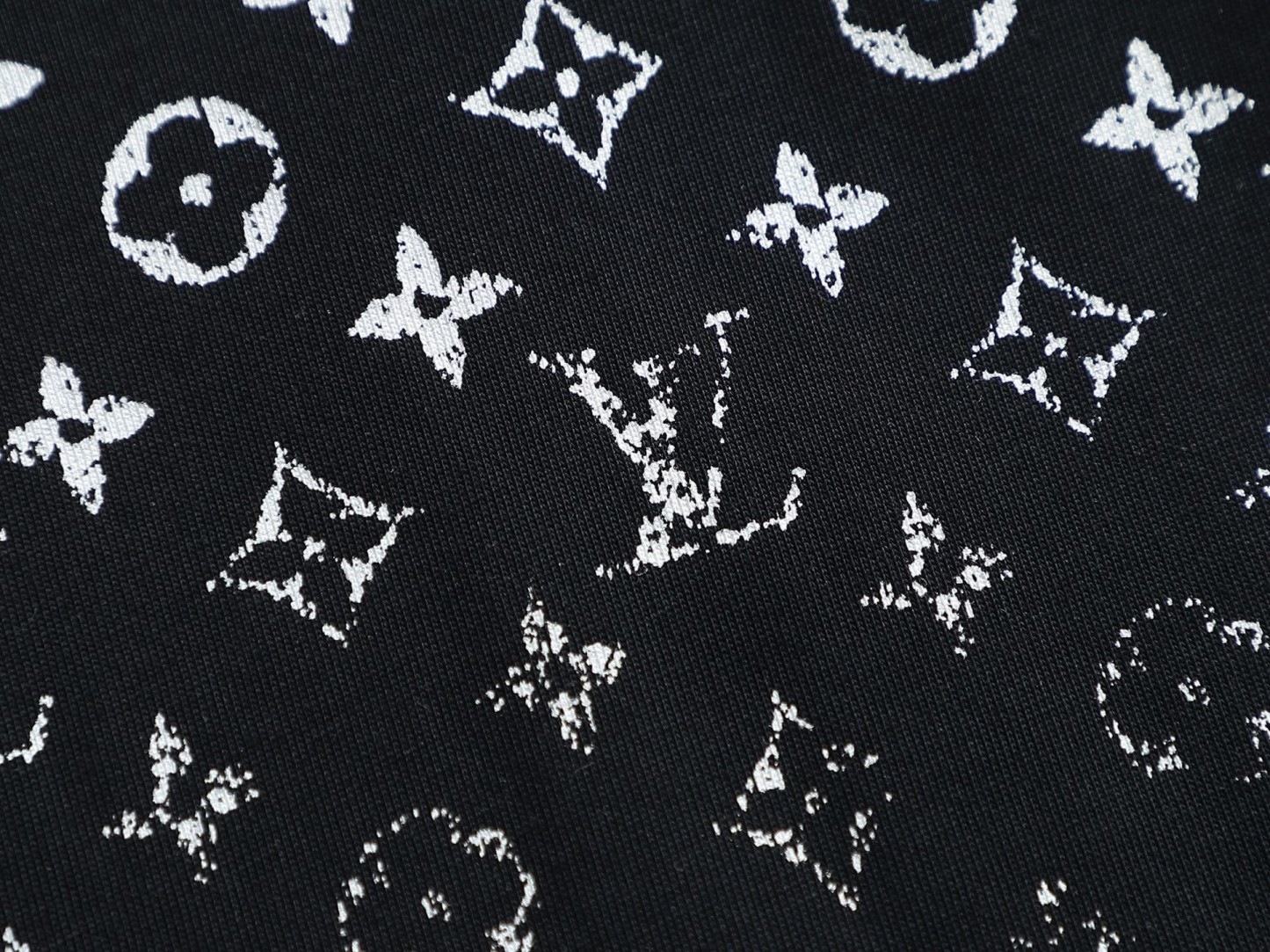【LOUIS VUITTON】半袖 T シャツ