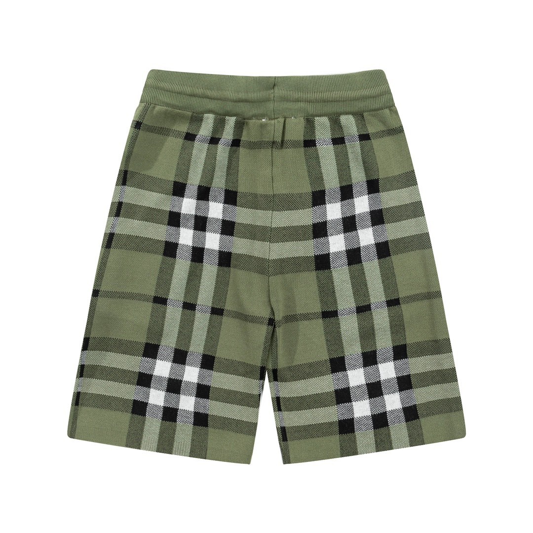 【BURBERRY】ショートパンツ