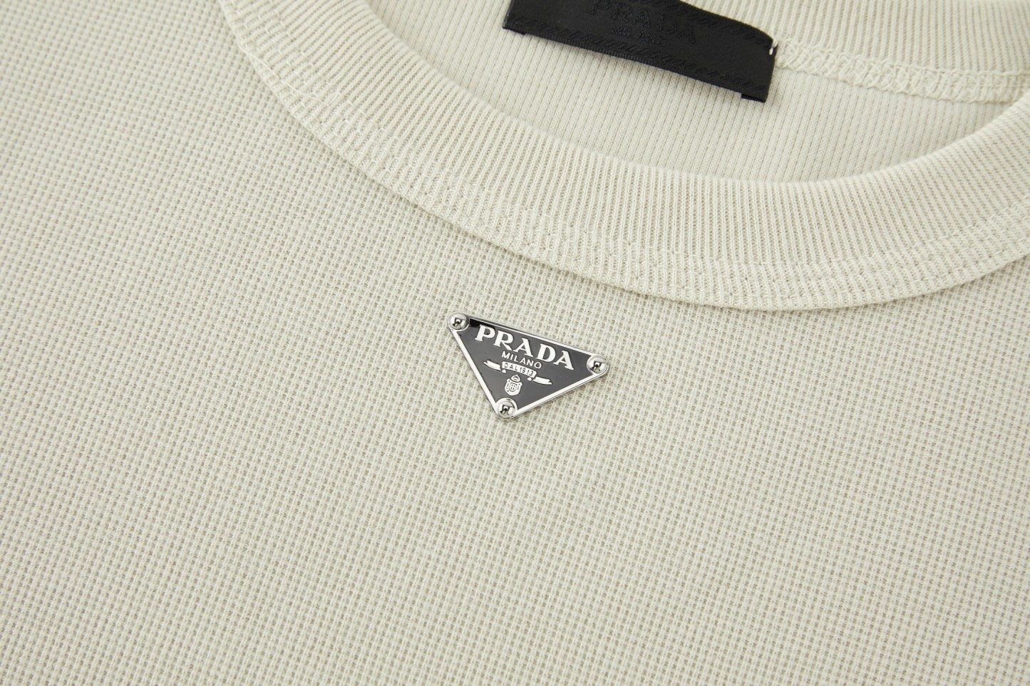 【PRADA】半袖 T シャツ