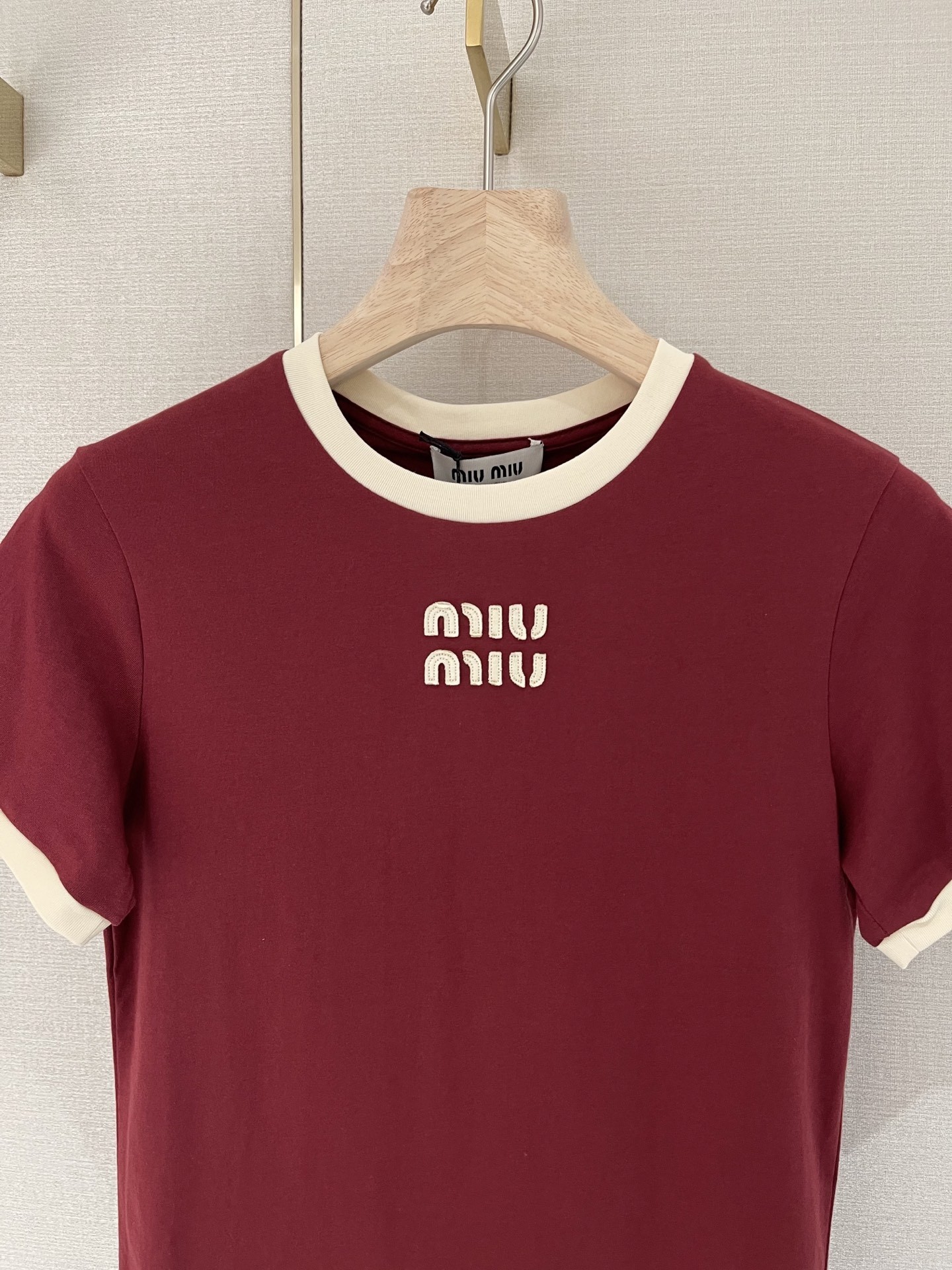【MIU MIU】半袖 T シャツ