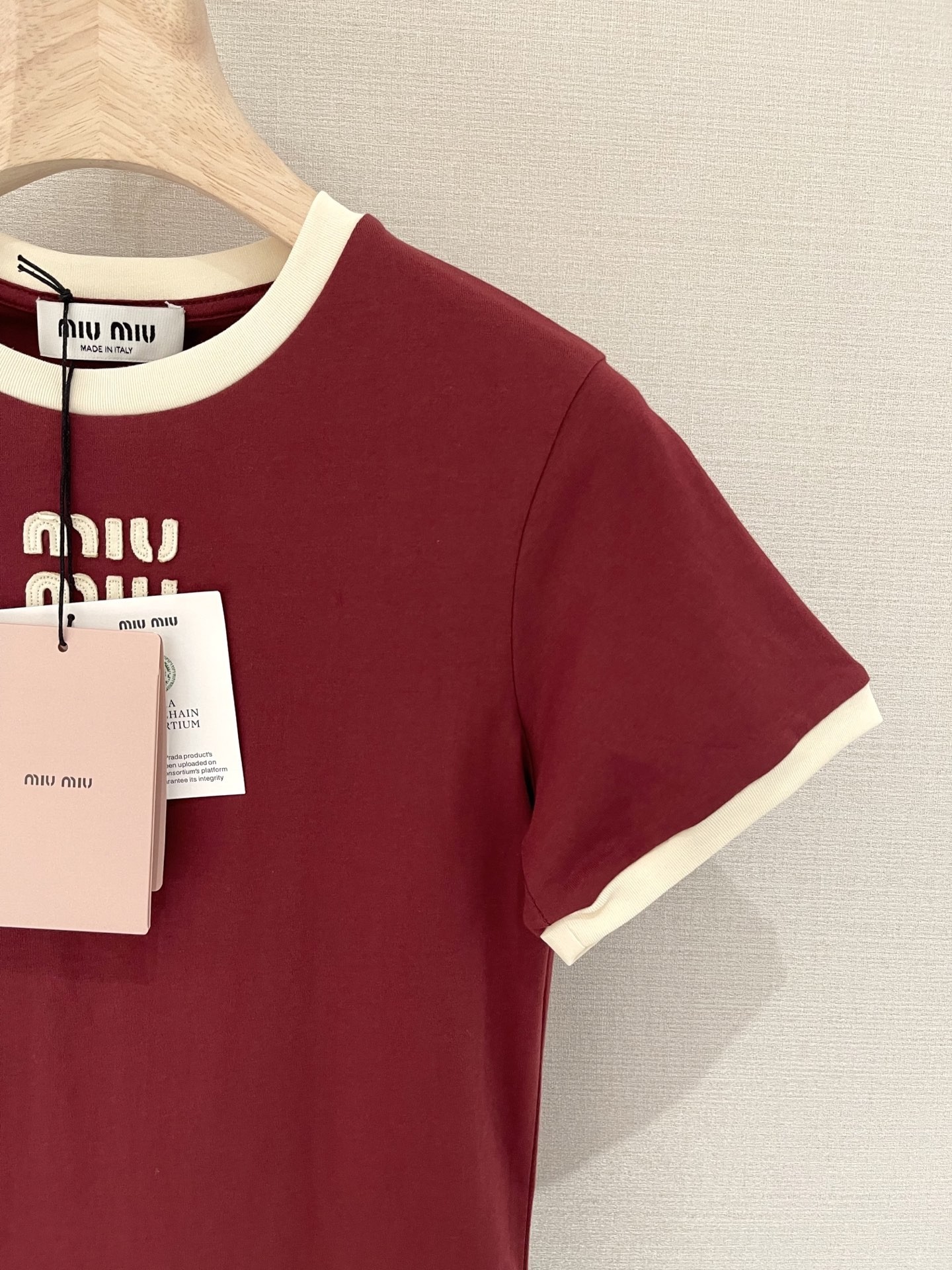 【MIU MIU】半袖 T シャツ