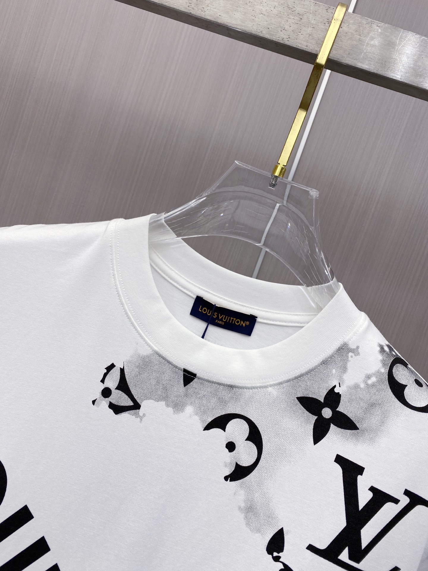 【LOUIS VUITTON】半袖 T シャツ