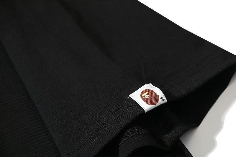【BAPE】半袖 T シャツ