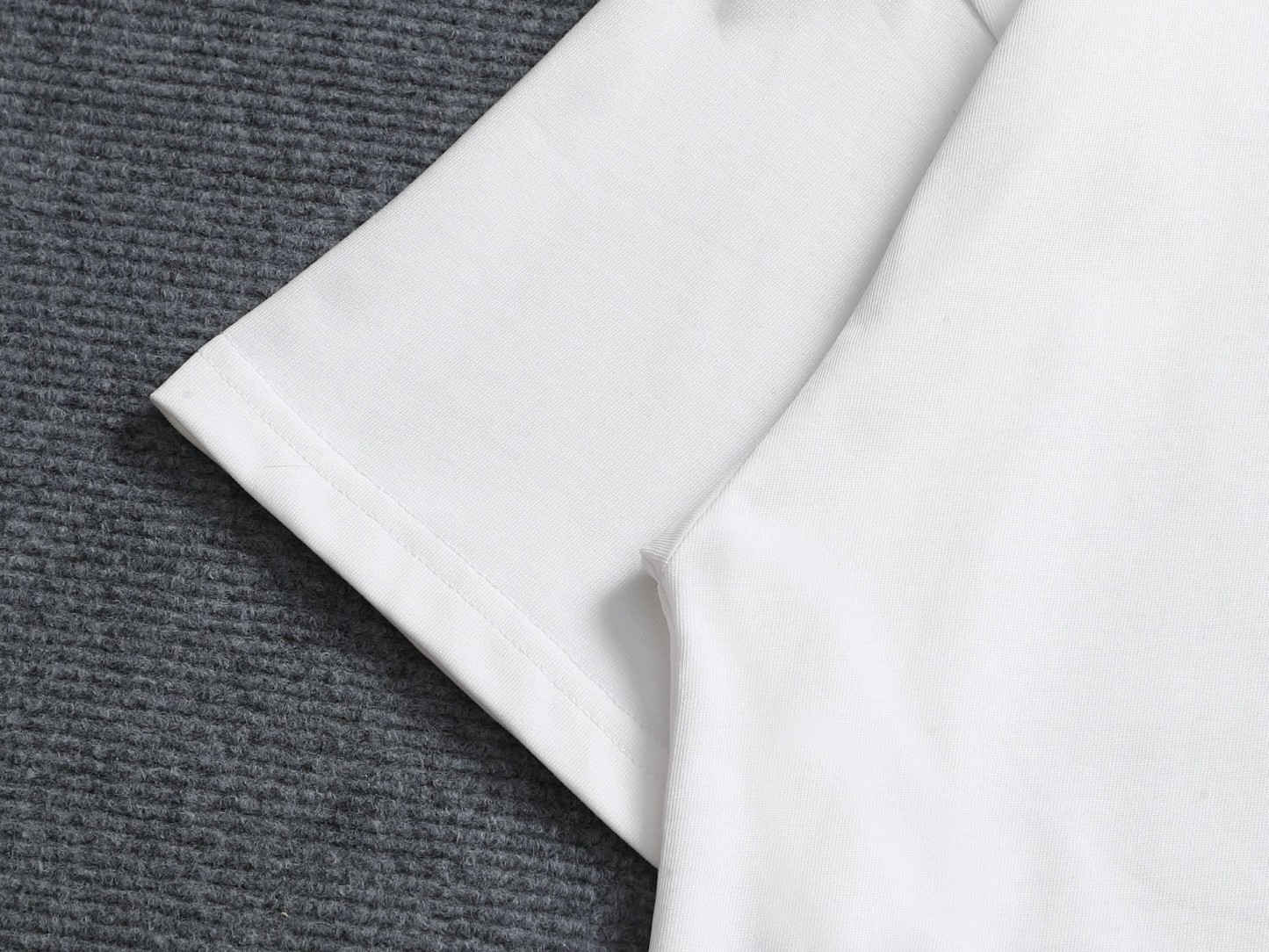 【LOEWE】半袖 T シャツ